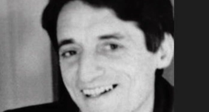 “Kur ai priste të vazhdonte studimet e larta, për arsye biografie, i’a ndërprenë ëndrrën dhe ai u detryrua të punonte…”/ Historia e panjohur e poetit Gjok Beci, që filloi universitetin në moshën 47 vjeçare