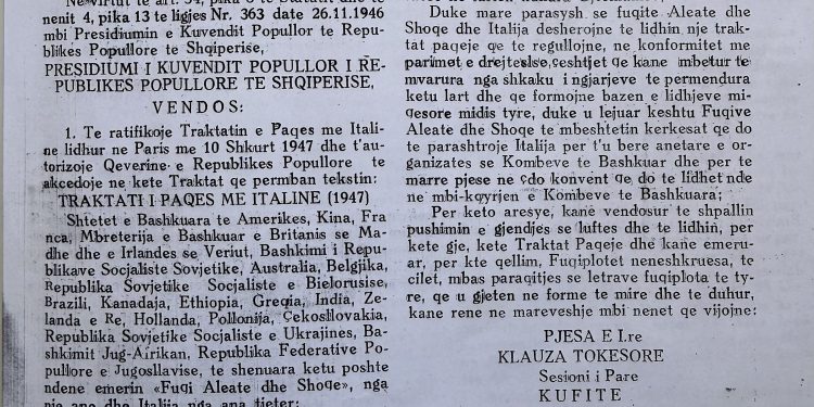 “Historiografia komuniste, madje edhe ajo e mëvonshme, e ka anatemuar largimin e Mbretit Zog nga Shqipëria më 7 prill ‘39, sikur ky largim përbënte…”/ Refleksionet e ish-deputetit dhe kreut të Legalitetit