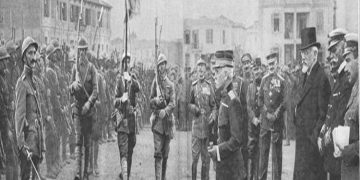 “Kur hynë në Mitropoli, thërrisnin; ‘rroftë autonomia, rroftë Greqia’, Stavro Samaraj u solli një flamur grek dhe e ngritën në ballkon të dhespot Gjermanos…”/ Ana e panjohur e masakrave greke në Korçë në 1914-ën