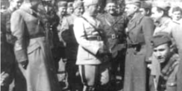 “In March 1941, when Mussolini was in Albania, he had planned numerous visits to military units on Albanian soil, but…”/ Unknown photos of the Duce on the front of the Italo-Greek war