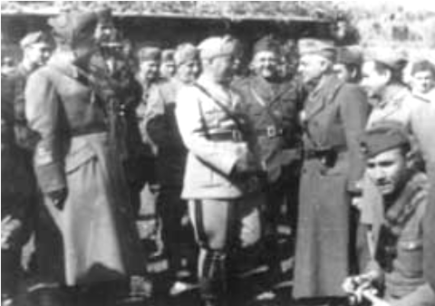 “Në marsin e 1941-it, kur Musolini ishte në Shqipëri, ai kishte planifikuar vizita të shumta në njësitë ushtarake, në tokën shqiptare, por…”/ Fotot e panjohura të Duçës në frontin e luftës italo-greke