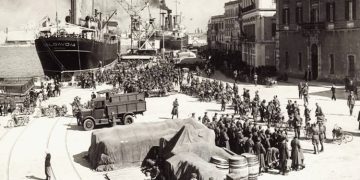 “Historiografia komuniste, madje edhe ajo e mëvonshme, e ka anatemuar largimin e Mbretit Zog nga Shqipëria më 7 prill ‘39, sikur ky largim përbënte…”/ Refleksionet e ish-deputetit dhe kreut të Legalitetit