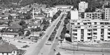 “Kur pikëpamjet e ideologjisë së federalizmit jugosllav, u bënë kulminante duke e mohuar qenësinë e shqiptarëve, ai u burgos nga UDB-ja, pasi…”/ Historia e panjohur e profesor Sulejman Elezit