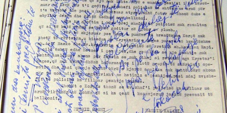 “Turp i madh, një polici e tërë lufton me armë me një të çmendur, kuadrot tanë, s’janë të përgatitur të ndeshen trup me trup…”! / Raportet sekrete të Sigurimit për ngjarjen që tronditi Korçën më 12 dhjetor ’87