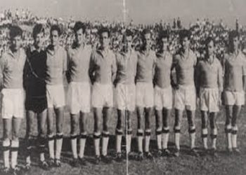 “Loro Boriçi, që njihte mirë që nga viti 1965-’66, kur drejtoi për një sezon ‘Lokomotivën’, në ‘70-ën do ta afronte me 16 futbollistët e Kombëtares…”/ Historia e panjohur e legjendës së futbollit durrsak