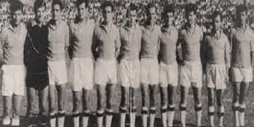 “Loro Boriçi, që njihte mirë që nga viti 1965-’66, kur drejtoi për një sezon ‘Lokomotivën’, në ‘70-ën do ta afronte me 16 futbollistët e Kombëtares…”/ Historia e panjohur e legjendës së futbollit durrsak