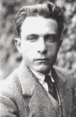 “Një ditë në burgun te shtëpia e Bishqemit në Elbasan, përplasin në tokë një njeri të gjakosur, i cili ishte…”/ Si vdiq nga torturat e Sigurimit, Dr. Shkencave Emin Haxhimusai, i diplomuar në Vjenë?