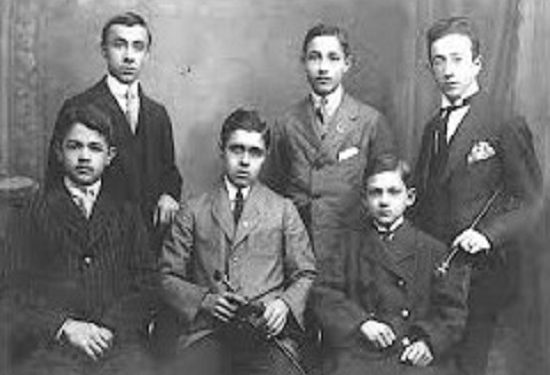 “Në 1929-ën, kur erdhi Faik Konica në Tiranë, i propozoi që të kthehej bashkë me të në SHBA-ës, që të vendosej në Institutin ‘Rockfeller’ në Nju York, por…”/ Historia e panjohur e mjekut të Mbretit Zog