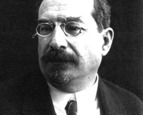 “Vsevolod Zadaratskit do të përplaset në Gulag edhe në vitin 1937, nën pretekstin se kishte luajtur vepra të muzikantëve fashistë si Vagner dhe Shtraus, të cilët…”/ Libri i ri i gazetarit dhe diplomatit Bashkim Trenova