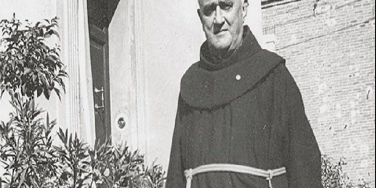 “Duke lexuar shkrimin e Prof. Nasho Jorgaqit kundër Fishtës e françeskanëve, na del para sysh jeta e vepra për atdhe e krijuesit të ‘Lahutës’…”/ Refleksionet e studiuesit të njohur nga SHBA-ja