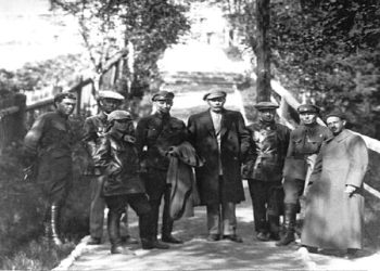“Siç shkruante Vladimir Voinoviçi, në Lidhjen e Shkrimtarëve do të kishte po aq kolonelë dhe gjeneralë të KGB-së, sa edhe në Shtabin e Përgjithshëm, pasi…”/ Libri i ri i gazetarit dhe diplomatit Bashkim Trenova