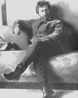 “Siç shkruante Vladimir Voinoviçi, në Lidhjen e Shkrimtarëve do të kishte po aq kolonelë dhe gjeneralë të KGB-së, sa edhe në Shtabin e Përgjithshëm, pasi…”/ Libri i ri i gazetarit dhe diplomatit Bashkim Trenova