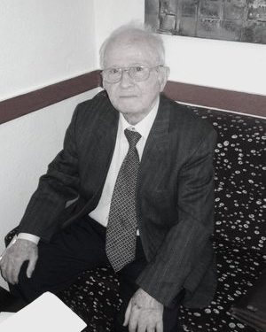 “Takimi ynë me Mao Ce Dunin u zhvillua më 16 gusht 1967 dhe zgjati plot 90 minuta, gjë jo e zakonshme për Maon, ku ai na foli me hollësi për…”/ Dëshmia e rrallë e ish-përkthyesit Myfit Mushi