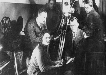 “Filmi ‘Kutuzov’ i Vladimir Petrovit u realizua me qëllimin e vetëm, për të bindur sovjetikët se fitorja mbi Gjermaninë naziste ishte e mundur, për të…”/ Libri i ri i gazetarit dhe diplomatit Bashkim Trenova