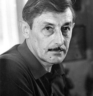 “Romani ‘Në transhetë e Stalingradit’ u botua në revistën moskovite ‘Znamja’ me titullin ‘Stalingrad’, por ai u nënshtrua një kritike të fuqishme zyrtare…”/ Libri i ri i gazetarit dhe diplomatit Bashkim Trenova