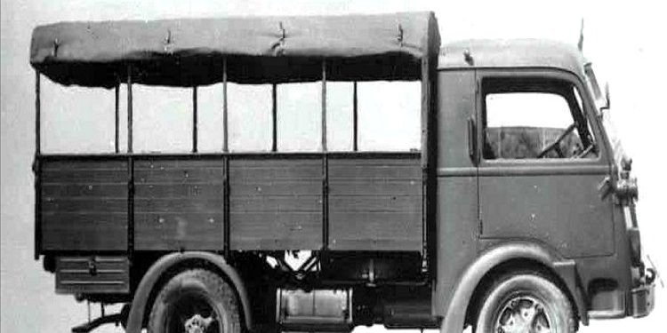 “Deri në 1938-ën në Shqipëri kishte 404 makina personale, 124 autobuzë dhe 442 kamionë, atë vit kishin hyrë në vend 205 automjete, 64 vetura…”/ Kur specialistët e “FIAT”- eksploruan Shqipërinë në 1938-ën