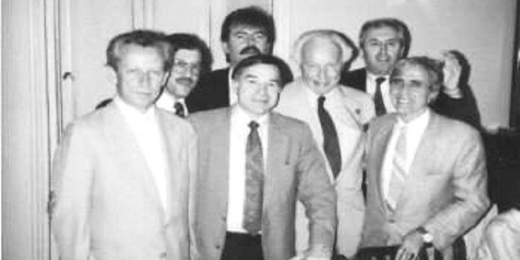 “Na vinte turp të kërkonim takim njohjeje me nivelin tonë në Trupin Diplomatik, sepse zakonisht grada që merrej me politikë…”/ Dëshmia e rrallë e ish-kreut të kontrabandës shtetërore të cigareve