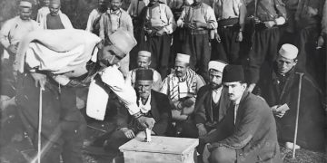 “Në vitin 1943, seksioni shqiptar përbëhej vetëm nga Margaret Hasluck, e cila qe e përkushtuar ndaj Shqipërisë, por kur u largua nga italianët në 1939, ajo u rekrutua …”/ Libri “Zonjat angleze në Shqipëri”