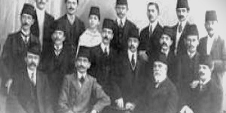 “Stef Kaçulini në revistën ‘Vegim Drite’ shkruan: në fillim të shërbimit meshtarak, Dom Nikollë Kaçorri kreu detyrën e mësuesit të shkollës austro-hungareze në Durrës…”/ Historia e panjohur e klerikut të famshëm