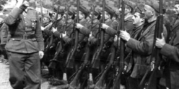“Sipas raporteve nga Ramiz Alia dhe Rrahman Parllaku, të Divizionit V të UNÇSH, në mars 1945, partizanët shqiptarë u zhvendosën me urdhër të Komandës Jugosllave…”/ Refleksionet e historianit të njohur