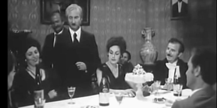 “A është e drejtë që sot ta gjykojmë teatrin shqiptar të asaj periudhe, vetëm nga prizmi i ideologjisë, duke lënë në hije arritjet e tij estetike dhe…”? / Ftesa për debat e aktorit dhe regjisorit të njohur