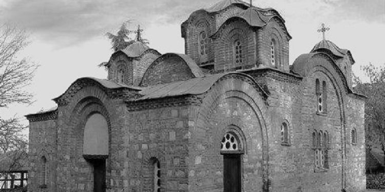 “Gjatë kthimit nga Mali i Zi nënkontesha erdhi në Shkodër dhe thotë se emrin qyteti e ka marrë nga kodra e kështjellës, pasi…” / Libri i panjohur “Brigjet lindore të Adriatikut”, që u botua në Londër