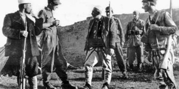 “Në Tivar u gjetëm në shënjestër të pushkëve dhe mitralozave të vendosur në çdo qoshe të rrugëve, dritare dhe tarracë të shtëpive e…”/ Dëshmia e rrallë e të mbijetuarit të masakrës në 1 prill ‘45