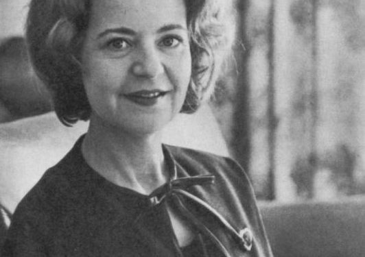 “Disa ditë më vonë, kur ajo hyri në ambientin e tij të punës për ta takuar sërish, Mbreti Zog i la të gjitha dhe u ngrit ta…”/ Libri i panjohur i gazetares franceze, për Mbretëreshën Geraldinë Appony