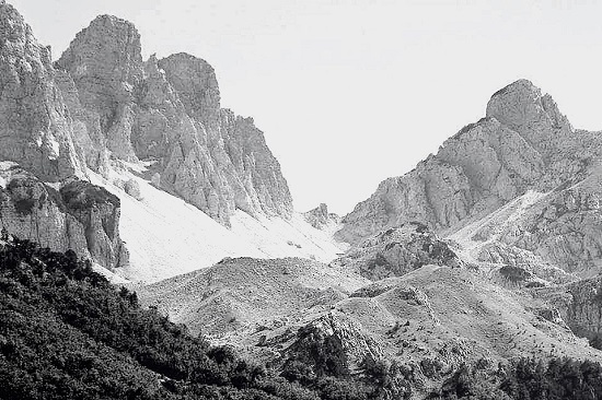 “Komanda austro-hungareze kishte këshilluar më përpara që në Veri të shkonte inspektori Mati Logoreci, por kjo nuk u realizua…”/ Historia e panjohur e shkollës së parë shqipe në Nikaj-Mërtur