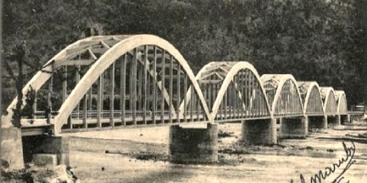 “Në linjat nga Tirana për në Kukës, Pukë, ‘Bajram Curri e Peshkopi, ndalesa e parë bëhej te ‘Kafja e Maries’ në Milot, e njohur për…”/ Historia e panjohur e Agjencisë së Transportit të Udhëtarëve në Tiranë, te “Sahati”