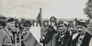 “Pasi u nis nga Rehova e Beratit dhe gjatë rrugës së Fierit kaloi në revistë divizionin ‘Siena’, natën e kaloi në një repart në periferi të Vlorës, ku…”/ Ana e panjohur e vizitës së Duçes në Shqipëri në ’41-in