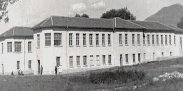 “Mbreti Zog e la pa rrogë dhe s’ia realizoi projektin për Sanatoriumin në Voskopojë,  Enveri ia konfiskoi floririn dhe e lejoi të ikte vetëm në ‘68-ën…”/ Historia e trishtë e mjekut hebre, që braktisi Davosin për shqiptarët