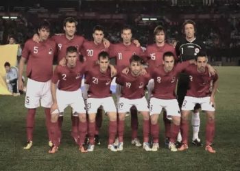 “Unë markoja Mesnin dhe flisja në italisht me të, i kërkova që në fund të ndeshjes të shkëmbenim fanellat, por ai më tha…”/ Dëshmia e rrallë e ish-mbrojtësit kuqezi, që luajti kundër legjendës së Argjentinës