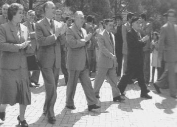 “The US Ambassador in Athens refused a meeting in Boston; that events are expected in Albania, we say; Azem Hajdari there, or Sali Berisha went…”/ Ramiz Ali’s decree report, Bureau meeting March 6, ’91, revealed