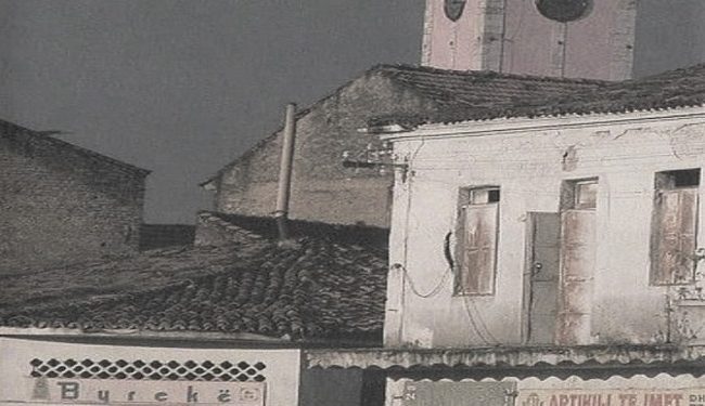 “Mirë që na akuzuan për tradhëti që u rrëzua monumenti i shokut Enver, por më erdhi sekretari i parë i Vlorës, Manxhar Binaj e më tha…”! / Fjala e Ramiz Alisë në mbledhjen sekrete të Byrosë, 6 mars ‘91