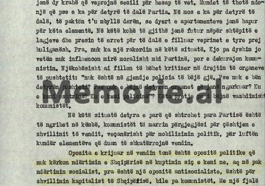 “Rreth 2-3 mijë veta në Vlorë rrëmbyen anijet dhe ikën në Itali, sekretari i parë s’guxoi të dalë përpara e t’u flasë, por kur vajti Azem Hajdari…”/ Zbulohet fjala e Ramiz Alisë në mbledhjen e Byrosë, 6 mars ‘91