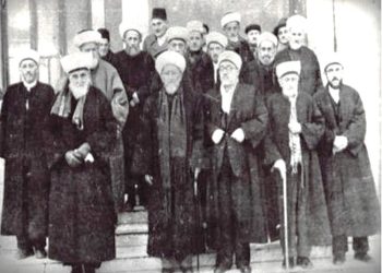 “Kur m’i dogjën librat e bibliotekës, njitu para fshatit, arrita të shpëtoj këto copa dhe thoja njerëzve: më ndihmoni t’i shpëtoj librat e mi…”/ Historia e panjohur e Imam Musa Hoxhës të Shkodrës