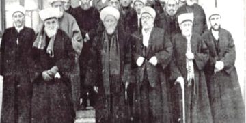 “Kur m’i dogjën librat e bibliotekës, njitu para fshatit, arrita të shpëtoj këto copa dhe thoja njerëzve: më ndihmoni t’i shpëtoj librat e mi…”/ Historia e panjohur e Imam Musa Hoxhës të Shkodrës