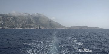 “Sovjetikët kanë vendosur katër baza detare; një në kepin Linguetta, në veri-perëndim të gjirit të Vlorës, një në ishullin e Sazanit dhe dy…”/ Dokumentet sekrete të CIA-s, për praninë ruse në Shqipëri në ’61-in