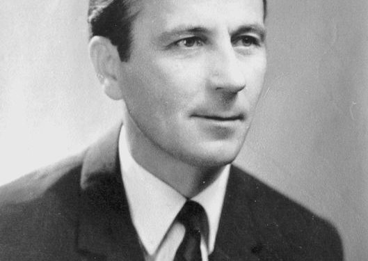 “Në ’74-ën, Koçon e larguan nga Tirana, pasi atë vit u diplomuan bijtë e ‘Bllokut’ të udhëheqjes dhe të vetë Enver Hoxhës, të cilat duhet që…”/ Historia e panjohur e arkitektit dhe urbanistit të famshëm