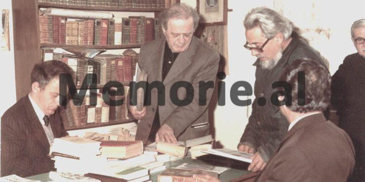 “Në takimin që pata unë dhe Shuteriqi me djalin e Kristoforidhit, ai na tregoj letrën që kishte përgatitur për Harry Fultz-in, ku thuhej se…!”/ Raporti i prof. Zini Sakos për Komitetin Qendror të PPSh-së, mars ‘62