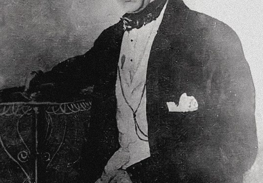 “Shqiptarët s’kanë nevojë të bëjnë gjë tjetër, veçse të bashkohen të gjithë sa janë dhe të kërkojnë të drejtat e tyre nga Turqia dhe Evropa…”/ Çfarë sugjeronte Sami Frashëri në manifestin e tij politik?