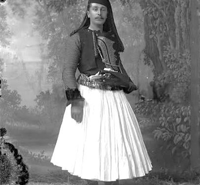 “Me drejtorin e revistës ‘La Nazione Albanese’, z. Anselmo Lorencio, mik i madh i shqiptarëve, ai botoi shkrimin me titull ‘Shqipëria e Shqiptarëve’, i cili…”/ Historia e panjohur e patriotit tiranas