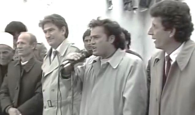 “Në fund të dhjetorit, gjashtë ministra të qeverisë më kërkuan dorëheqjen në zyrën time, unë s’ua pranova, pasi thuhet se do krijohet një parti socialiste dhe ….”/ Raporti sekret i Ramiz Alisë, 6 mars ‘91