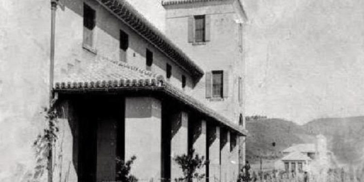 “Kur po diskutohej hapja e kolegjit bujqësor, ku do të mësonin djemtë, Zogu e nxiti Eriksonin që të hapte më përpara shkollën e vajzave, pasi…”/ Historia e panjohur e shkollës së famshme të Golemit
