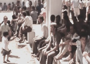 “Në 2 korrik, në orën 10 të darkës grumbuj njerëzish shkuan para ambasadave, por kur biseduam në zyrën time për dhënin e pasaportave, ju, shoku Ramiz…”/ Debatet e Nexhmijes në plenum, 6 korrik ‘90