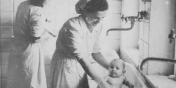 Zbulohet dokumenti për mjekët e dënuar në 1972-in, për foshnjat dhe pacientët që humbën jetën në spitale: nga Dr. Gjylbegu, Apostol Lira dhe Kol Papajani, te Perikli Sheti, Engjëll Kongoli etj., të cilët…!