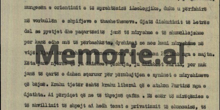 “Bëhen rite fetare në Dhërmi e në Himarë, vendosen kryqe, turistët që vijnë janë të asfalisë greke, por shoku Dhimitër Çili nuk…”/ Raporti sekret i Halil Haskos nga Vlora për Ramiz Alinë, 20 shtator 1990