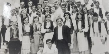 “Profesor Shuteriqi ishte një personalitet i talentuar, ai mbartte një univers të pashterueshëm në disa fusha akademike, shkrimtar me kulturë të gjerë kombëtare dhe europiane…”/ Kujtimet e “Lasgushit të Bregut”