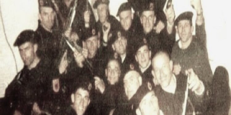 “Njësitë kriminale serbe në atë operacion të furishëm plaçkitën, dogjën e shkrumbuan 245 shtëpi të lagjes ‘Tusus’, i ndanin burrat nga gratë dhe fëmijët, ekzekutuan 25 meshkuj…”/ Masakra serbe e 26 majit ‘99